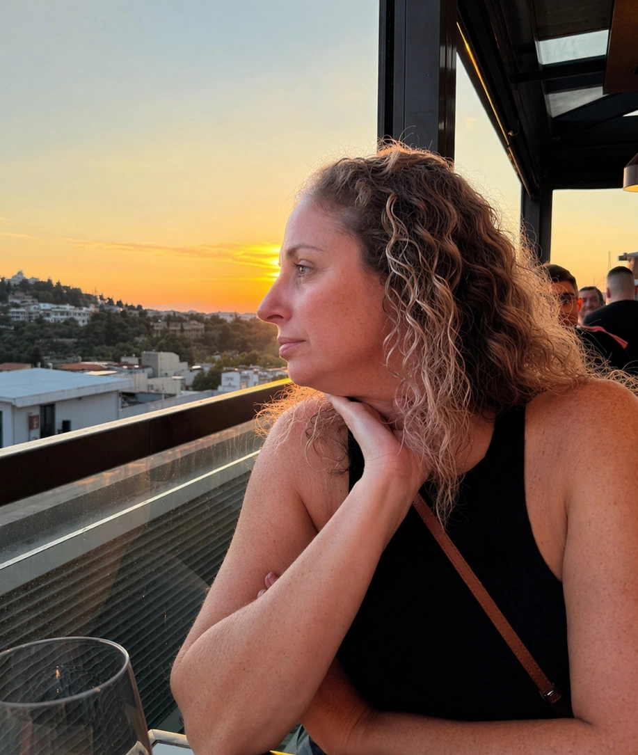 Alyssa LeBlanc centering and finding peace looking at a simple sunset